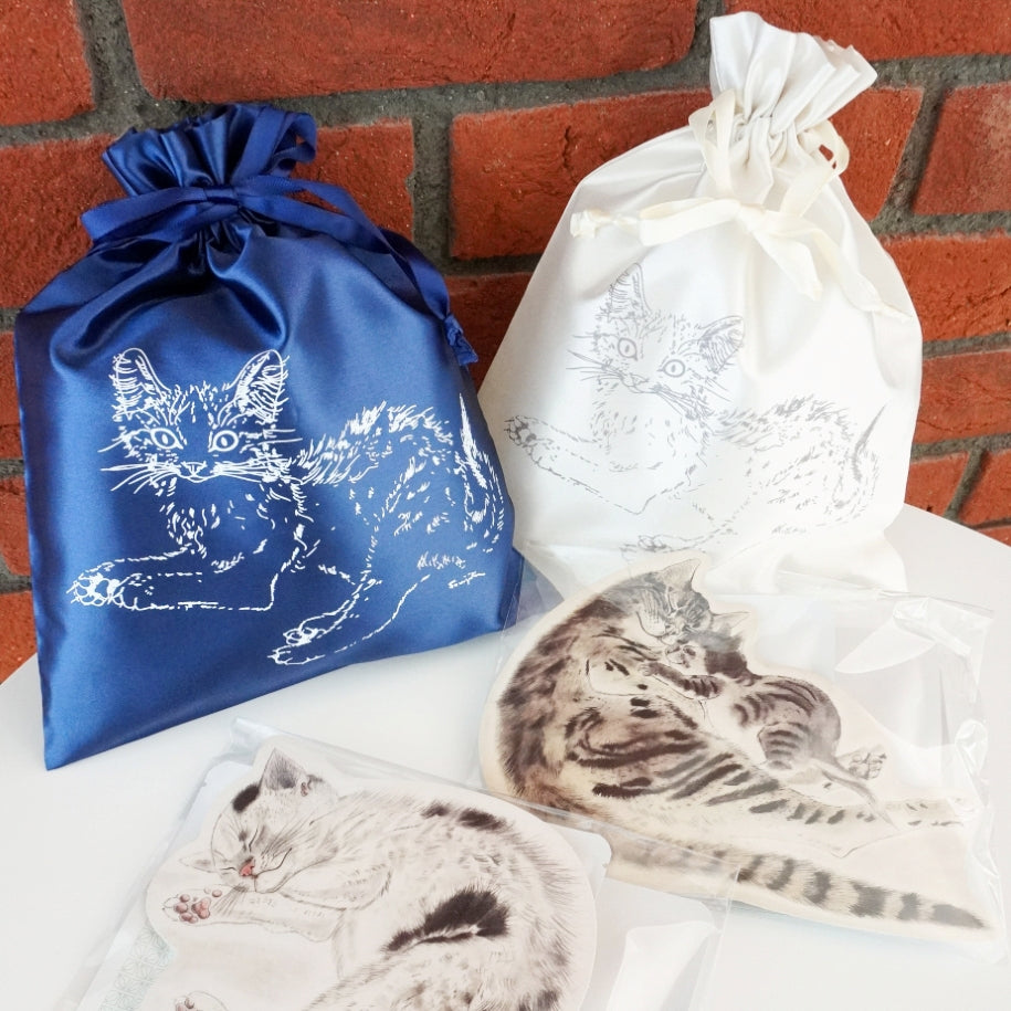 [Mother's Day Gift] White drawstring bag + cat-shaped postcard of a sleeping kitten from "Ten Forms of Cats" + 3 bags of coffee