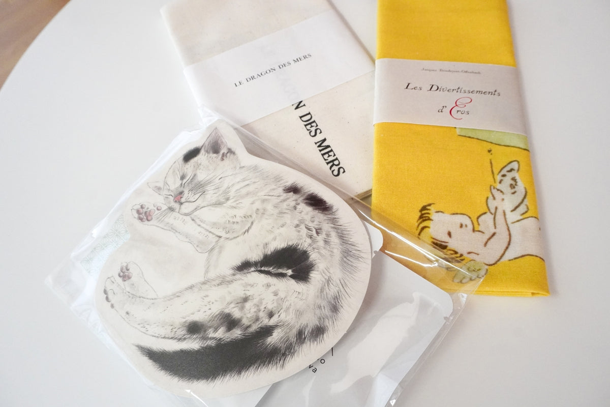 [Mother's Day Gift] 2 Tenugui hand towels + cat-shaped postcard of a sleeping mother and baby cat from "Ten Forms of Cats" + 3 bags of coffee