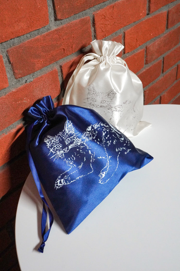 Drawstring bag from "Night and Cat" Navy